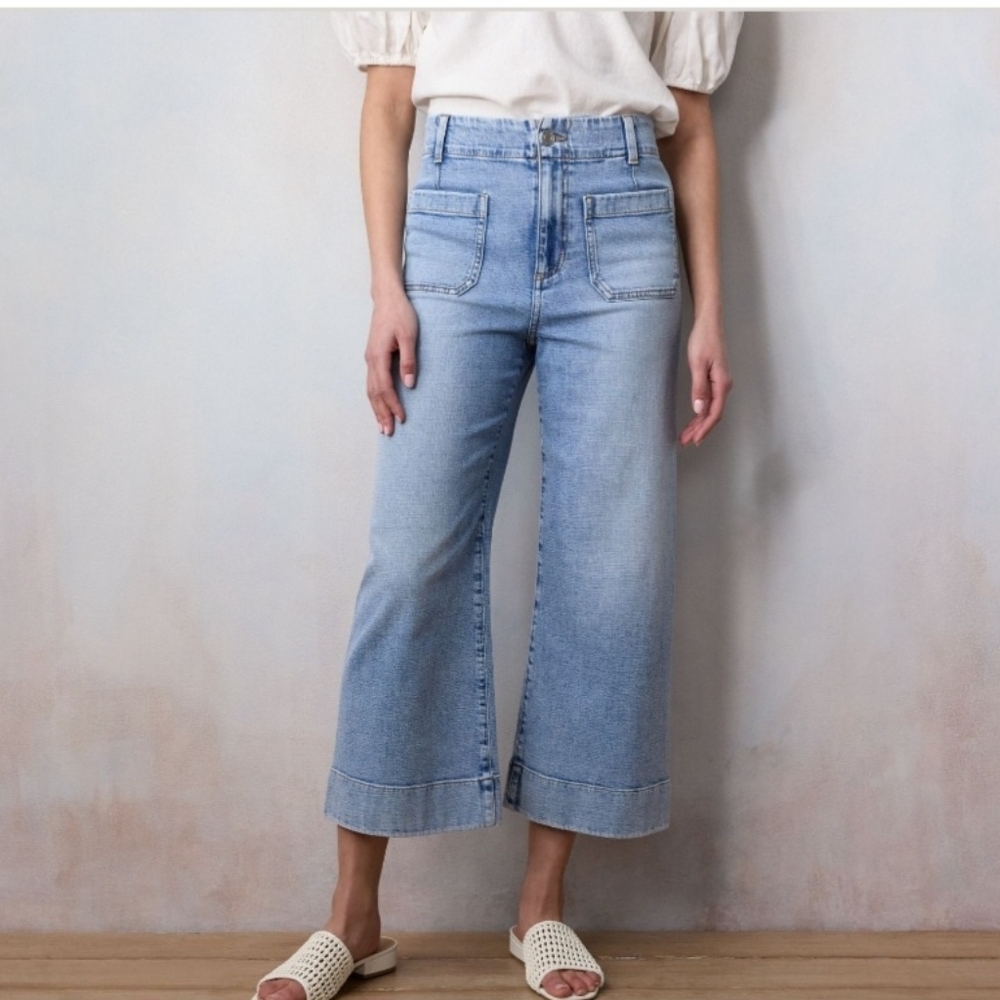 LC LAUREN CONRAD Super Soft Highrise Wildflower Wide Leg Cropped Jean